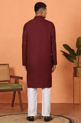 Chikan embroidered cotton rayon maroon kurta
