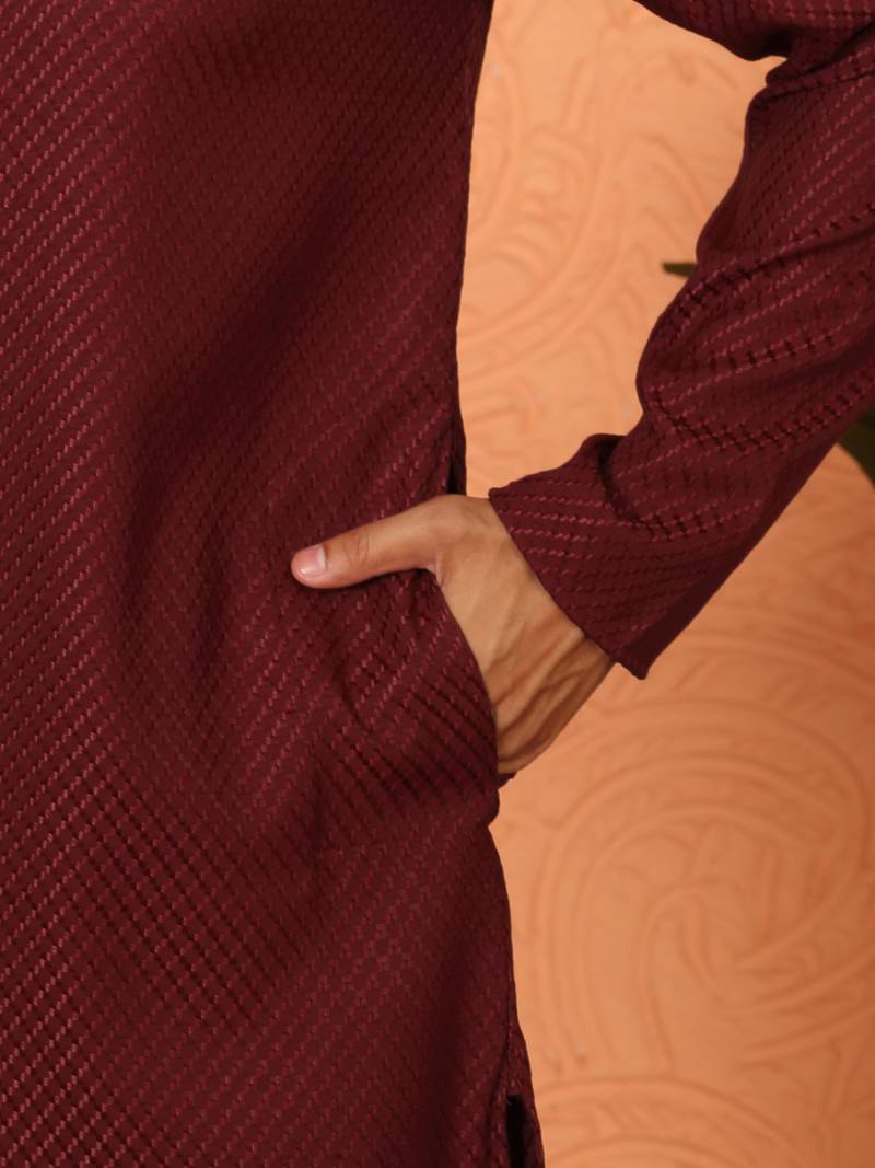 Chikan embroidered cotton rayon maroon kurta