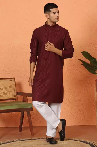 Chikan embroidered cotton rayon maroon kurta