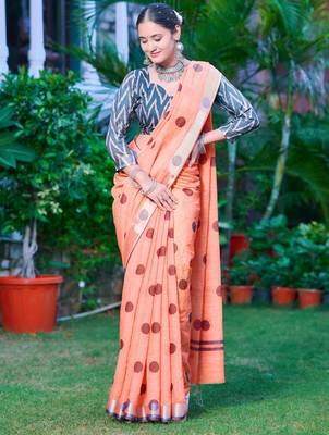 peach cotton blend saree polka dot print 4