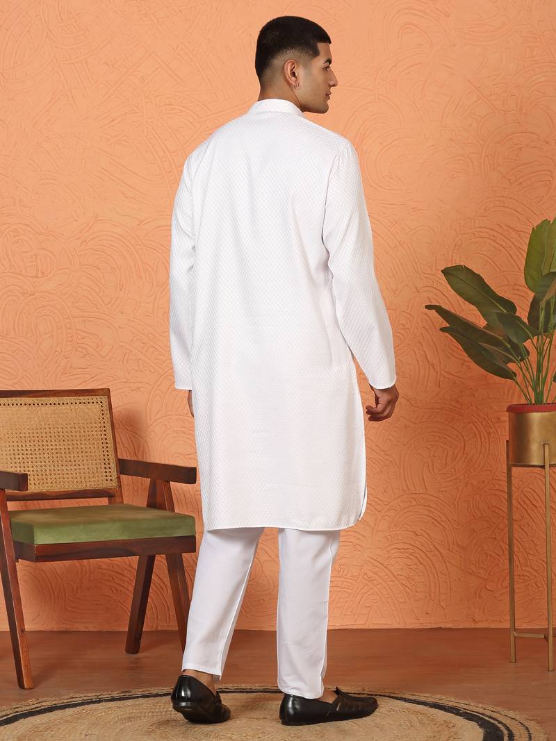 Chikan embroidered cotton rayon white kurta