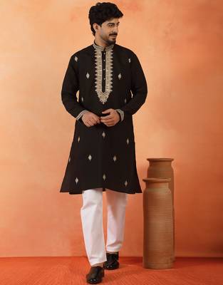 Cotton silk sequenced & embroidered black kurta 5
