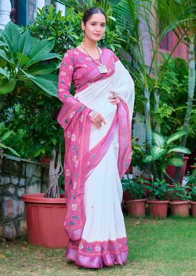 white cotton blend digital print saree 2