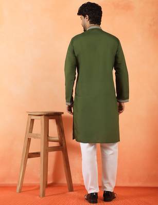 Cotton silk yoke design embroidered green kurta 3