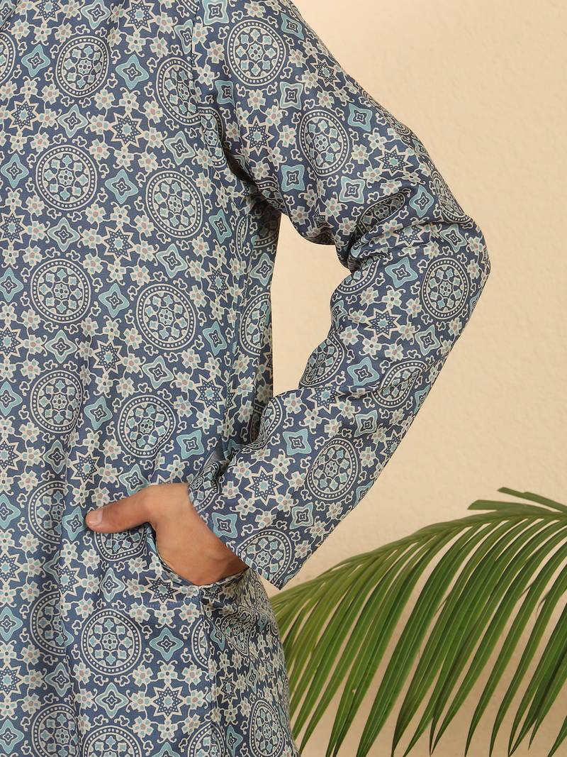 Ethnic motifs jaipuri printed cotton blue kurta