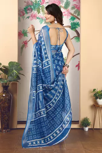 blue cotton blend saree with geometric floral print (sfcl218)