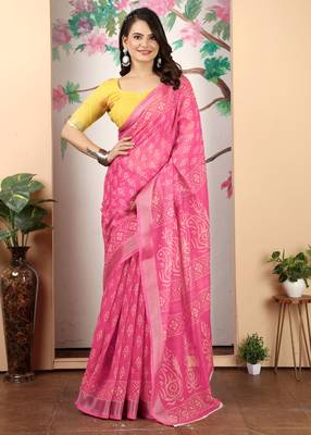 yellow pink cotton blend digital print saree 2