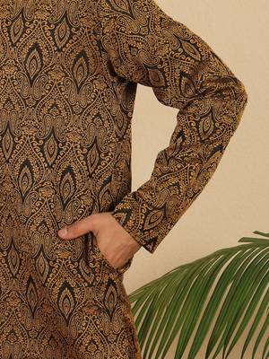 Ethinic motifs jacquard rust kurta 5