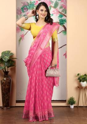yellow pink cotton blend digital print saree 3