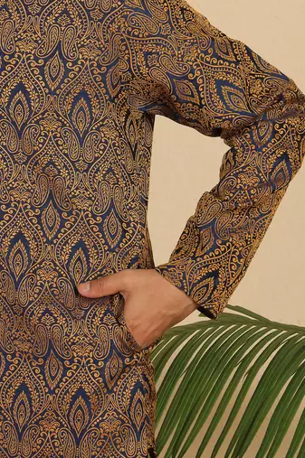 Ethinic motifs jacquard blue kurta