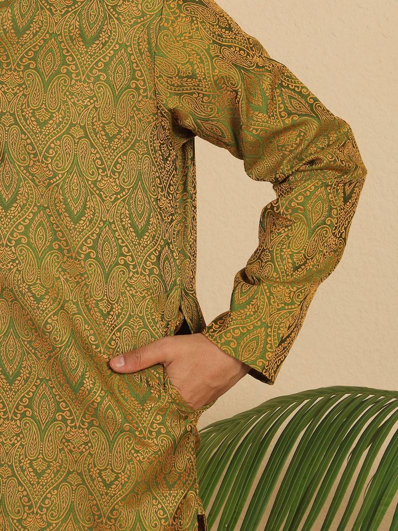 Ethinic motifs jacquard green kurta