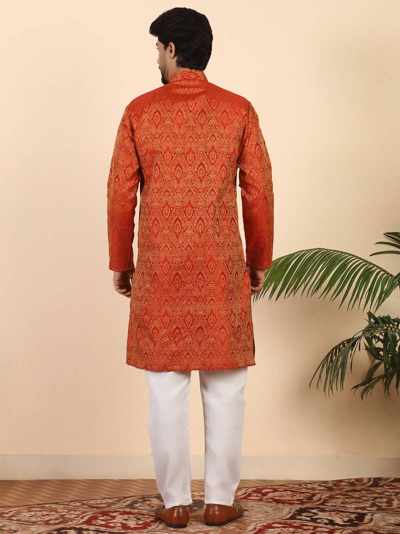 Ethinic motifs jacquard maroon kurta