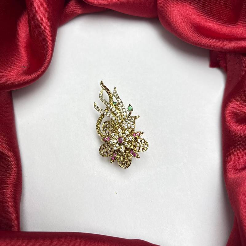 Elegant Gold Tone Floral Saree Brooch Pin, CZ Stone Detailing, Bridal Jewelry