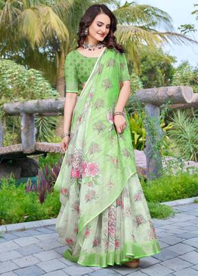 green cotton blend saree with floral print 3