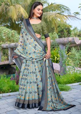 sea green cotton blend digital print saree 3