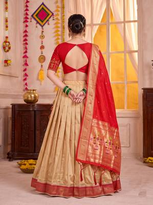 Cream Kanchipuram Silk Zari & Lace Lehenga Choli with Dupatta 2