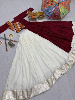 Off White Cotton Mirror & Gamthi Work Lehenga Choli Set 4