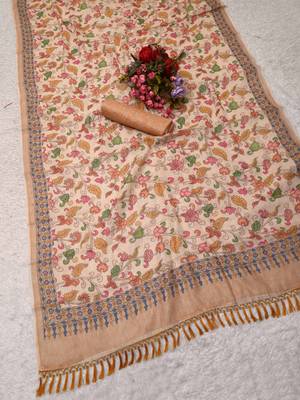 beige pink shimmer handloom cotton blend saree with floral print 3