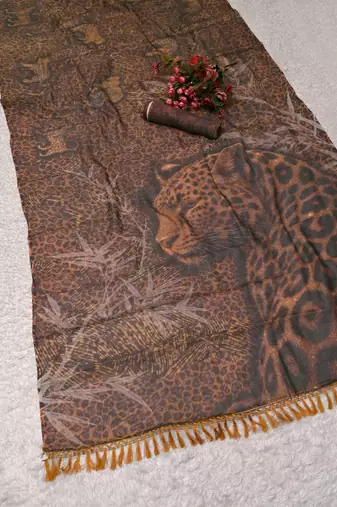 brown shimmer handloom cotton blend saree with floral print