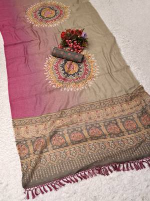 grey pink shimmer handloom cotton blend digital print saree 3