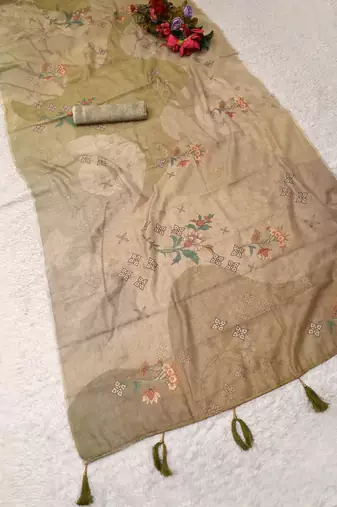 olive green shimmer handloom cotton blend digital print saree