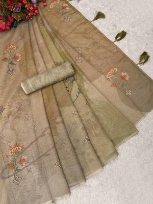 olive green shimmer handloom cotton blend digital print saree 4