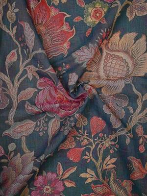blue shimmer handloom cotton blend saree with floral bouquet print 5