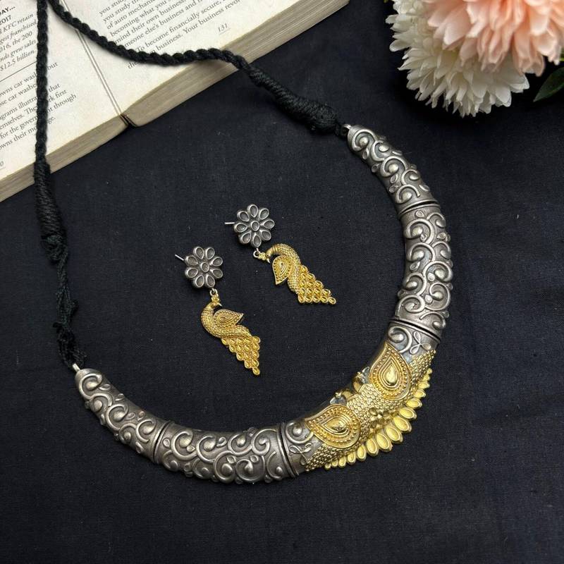 Dual tone Rajasthani Tribal Hasuli necklace set with earrings, Indian Oxidised torque jewelry