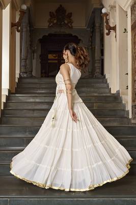 White Navratri Special Feather-Light Fully Stitched Lehenga Choli with Stylish Koti 3