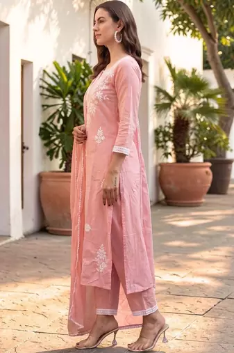 Women Ethnic Motifs Embroidered Regular Thread Work Pure Cotton Kurta with Trousers & With Dupatta