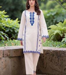 Women Ethnic Motifs Regular Thread Work Chanderi Silk Kurta with Trousers
