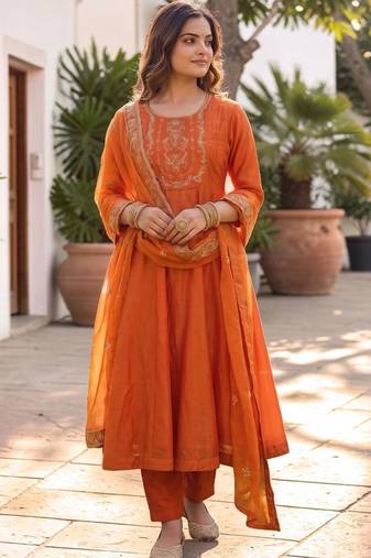 Women Embroidered Kurta with Trousers & With Dupatta