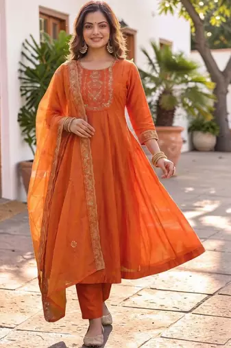 Women Embroidered Kurta with Trousers & With Dupatta