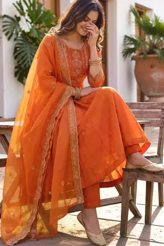 Women Embroidered Kurta with Trousers & With Dupatta