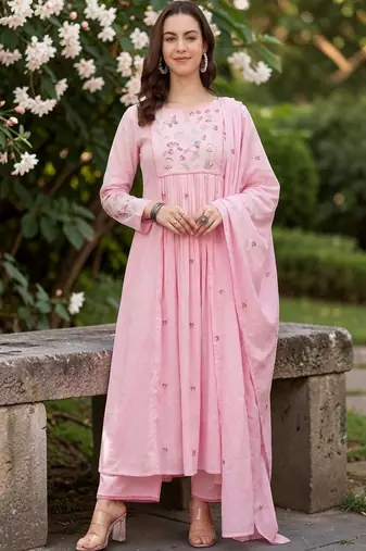 Floral Embroidered Empire Thread Work Chanderi Silk Kurta Trousers & With Dupatta