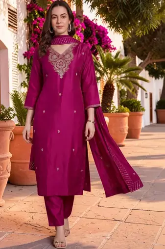 Women Ethnic Motifs Embroidered Regular Thread Work Kurta with Trousers & With Dupatta