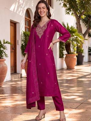 Women Ethnic Motifs Embroidered Regular Thread Work Kurta with Trousers & With Dupatta 5