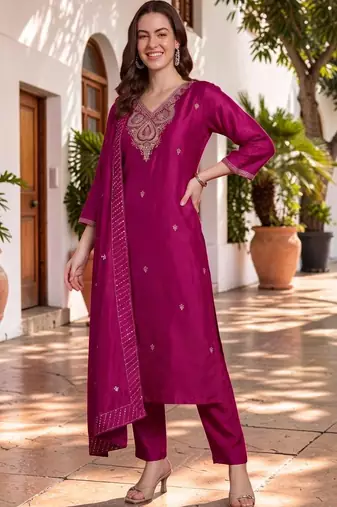 Women Ethnic Motifs Embroidered Regular Thread Work Kurta with Trousers & With Dupatta