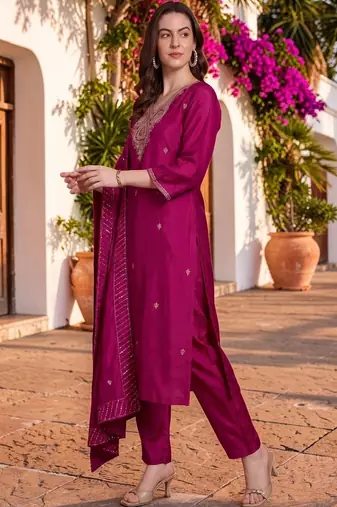 Women Ethnic Motifs Embroidered Regular Thread Work Kurta with Trousers & With Dupatta