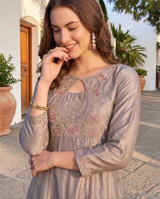 Women Ethnic Motifs Embroidered Empire Thread Work Kurta with Trousers & With Dupatta 3