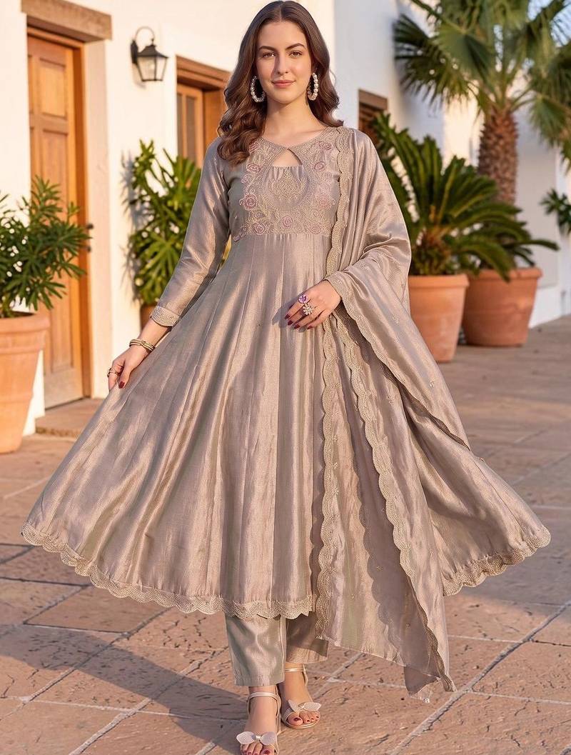 Women Ethnic Motifs Embroidered Empire Thread Work Kurta with Trousers & With Dupatta