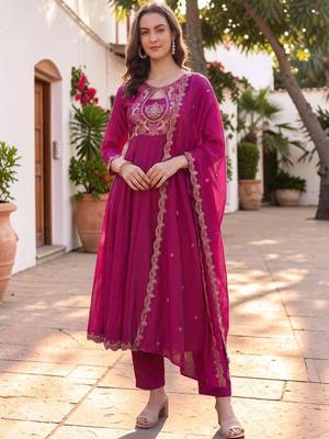 Women Ethnic Motifs Embroidered Empire Thread Work Kurta with Trousers & With Dupatta 1
