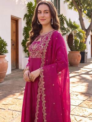 Women Ethnic Motifs Embroidered Empire Thread Work Kurta with Trousers & With Dupatta 3