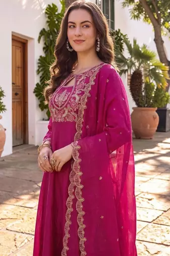 Women Ethnic Motifs Embroidered Empire Thread Work Kurta with Trousers & With Dupatta