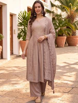 Women Ethnic Motifs Embroidered Empire Thread Work Kurta with Palazzos & With Dupatta 5
