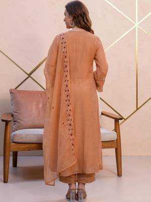 Women Ethnic Motifs Embroidered Regular Thread Work Kurta with Trousers & With Dupatta 4