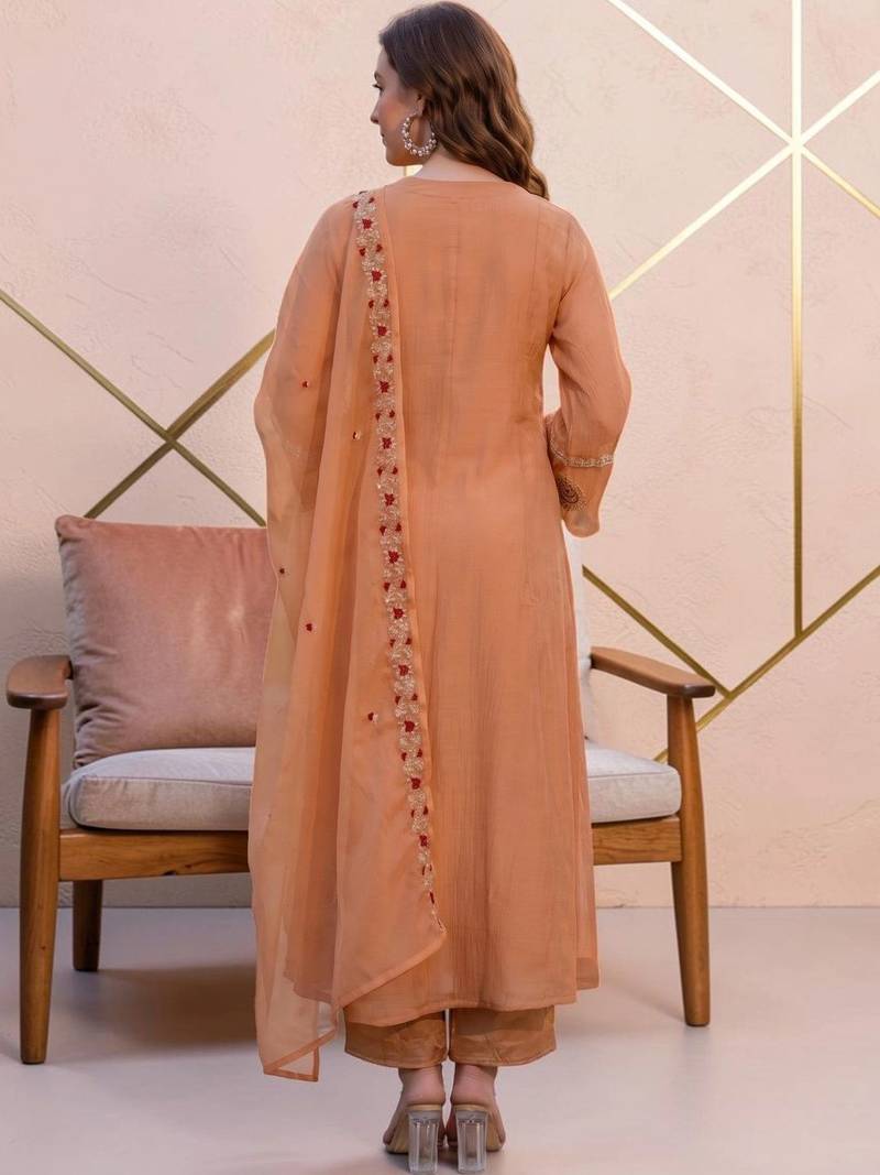 Women Ethnic Motifs Embroidered Regular Thread Work Kurta with Trousers & With Dupatta