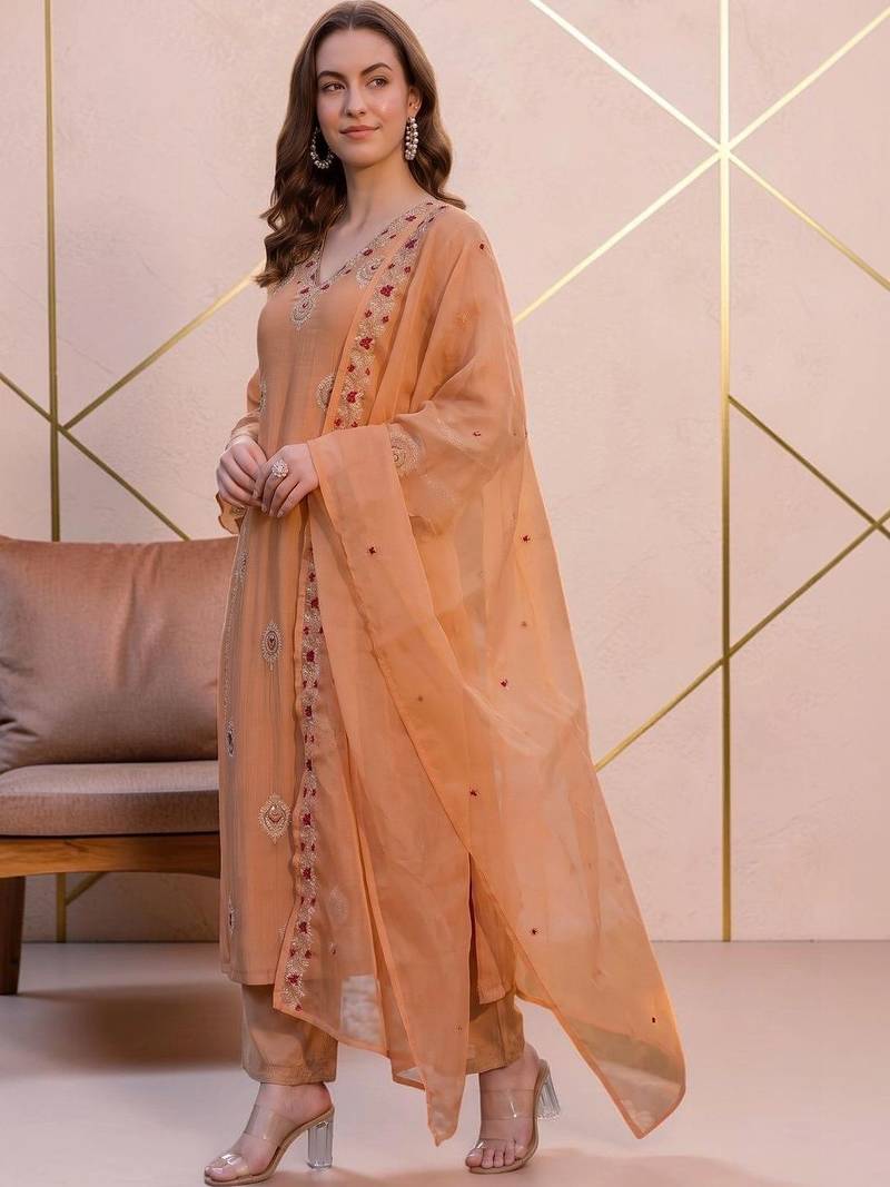 Women Ethnic Motifs Embroidered Regular Thread Work Kurta with Trousers & With Dupatta