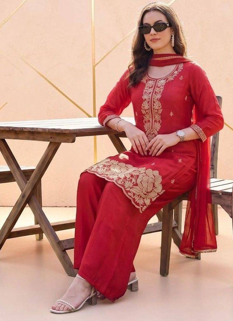 Women Ethnic Motifs Embroidered Regular Silk Crepe Kurta with Palazzos & With Dupatta