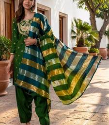Women Ethnic Motifs Embroidered Regular Kurta with Patiala & With Dupatta